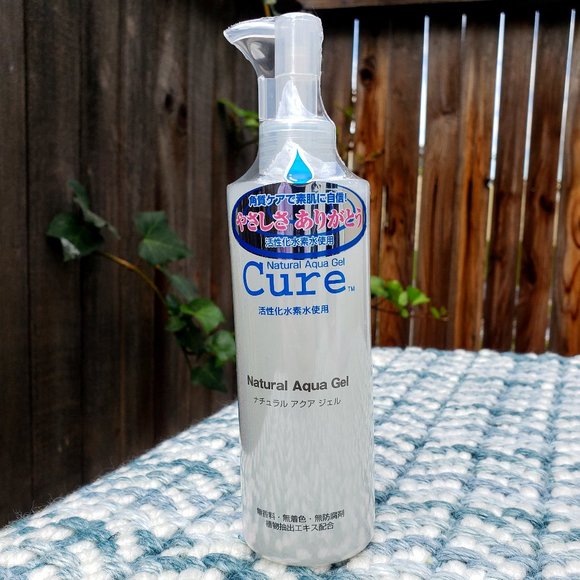 CURE Natural Aqua Gel Water Skin Exfoliator NEW! - Picture 2 of 8